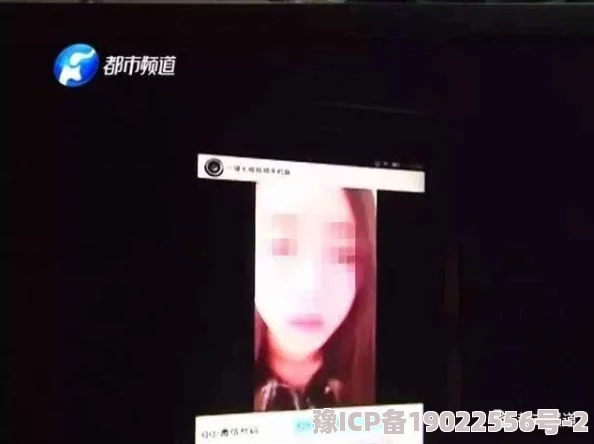 中文简体中国偷窥女厕所此行为严重侵犯个人隐私及尊严，涉嫌违法犯罪