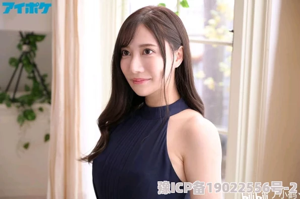 岬奈奈美2022最新作品她在最新影片中展现了全新的演技风格和深刻的情感表达